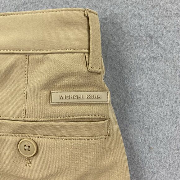 Michael Kors Tech Shorts Mens 28 Beige 8 Inseam Wicking Lightweight Outdoors - Picture 4 of 13